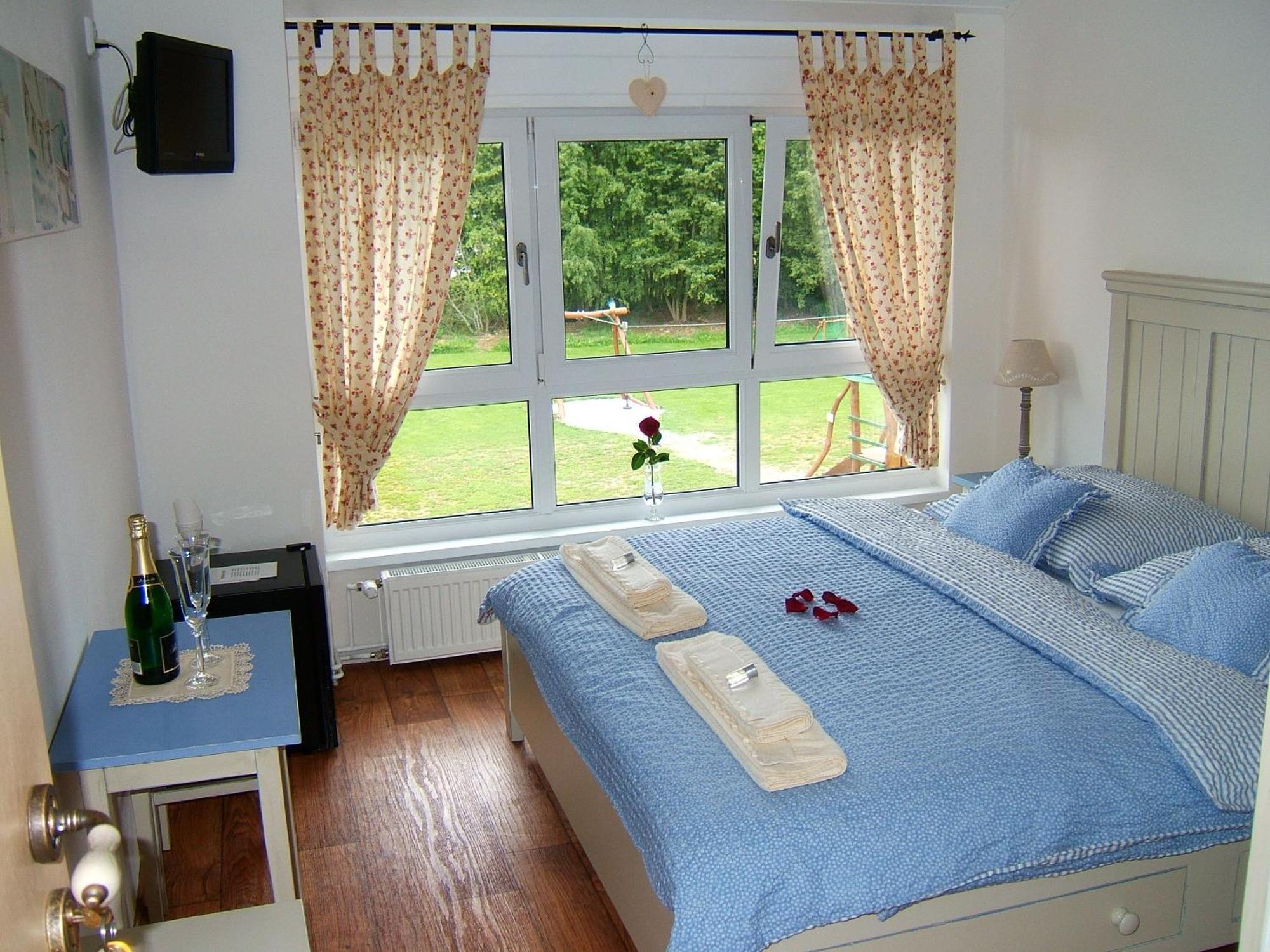 Penzion Stribrny Vitr (Adults Only) Horni Plana Room photo