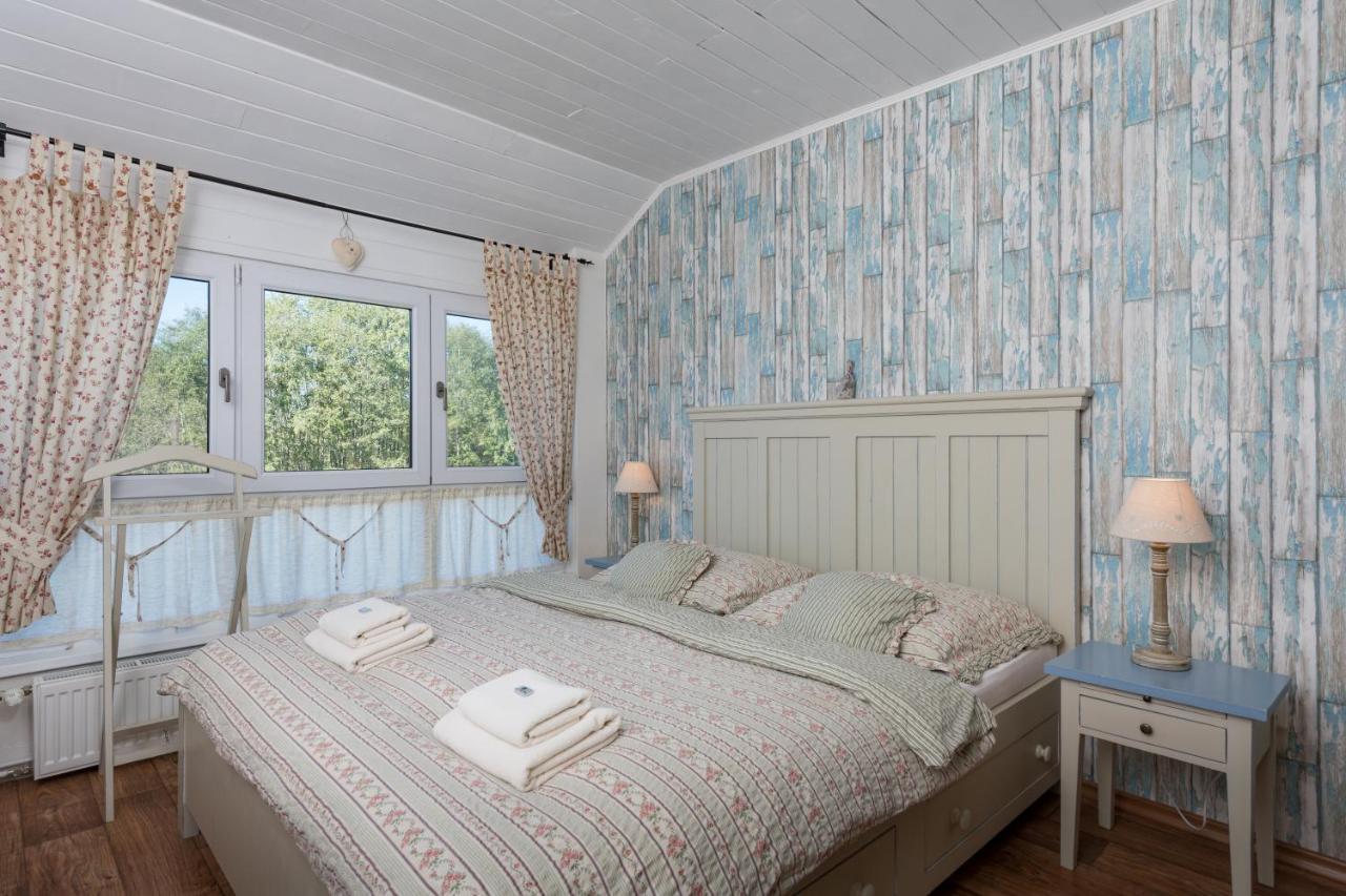 Penzion Stribrny Vitr (Adults Only) Horni Plana Room photo